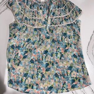 Max Studio Green and Blue Ruffled Sleeveless Blouse